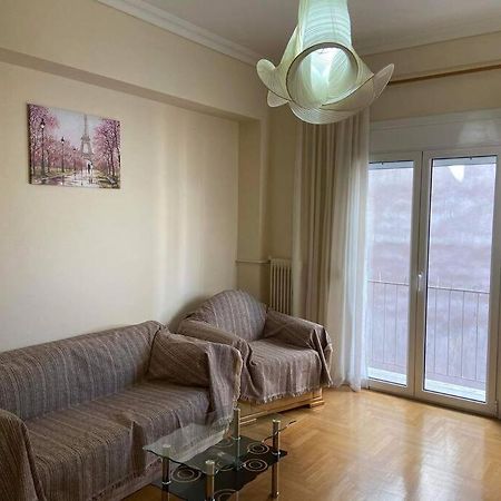 Cozy Apartment In The Heart Of Athena Bagian luar foto